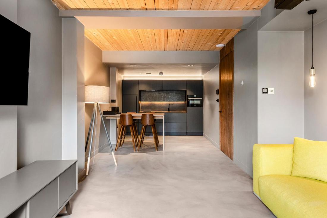 Sleepy Joes Apartments - Housity