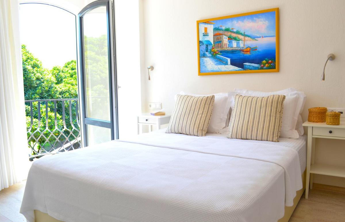 Suitetrails - Sybelle Suites by Villa Safiya