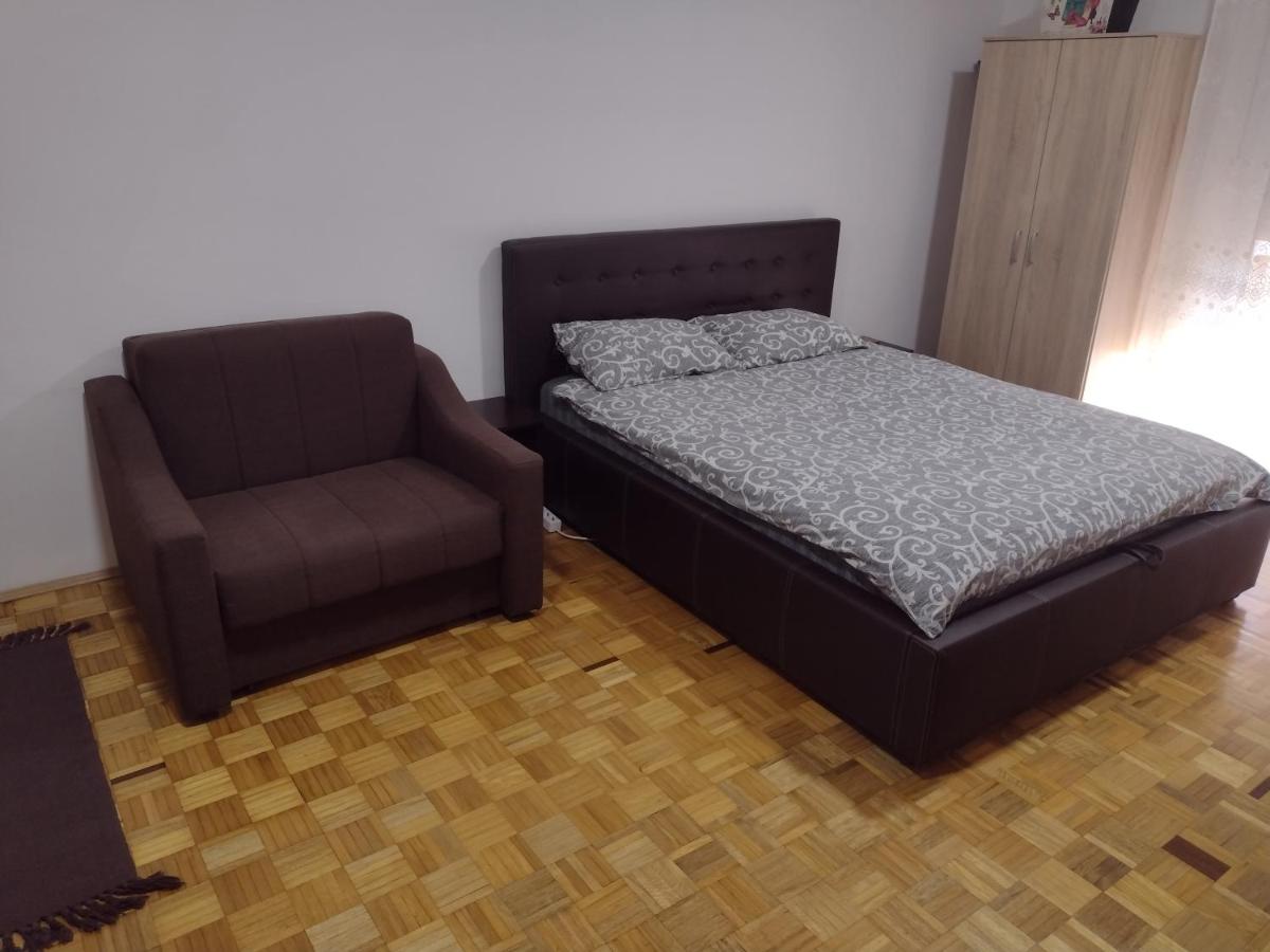 Apartman Vesna - Housity