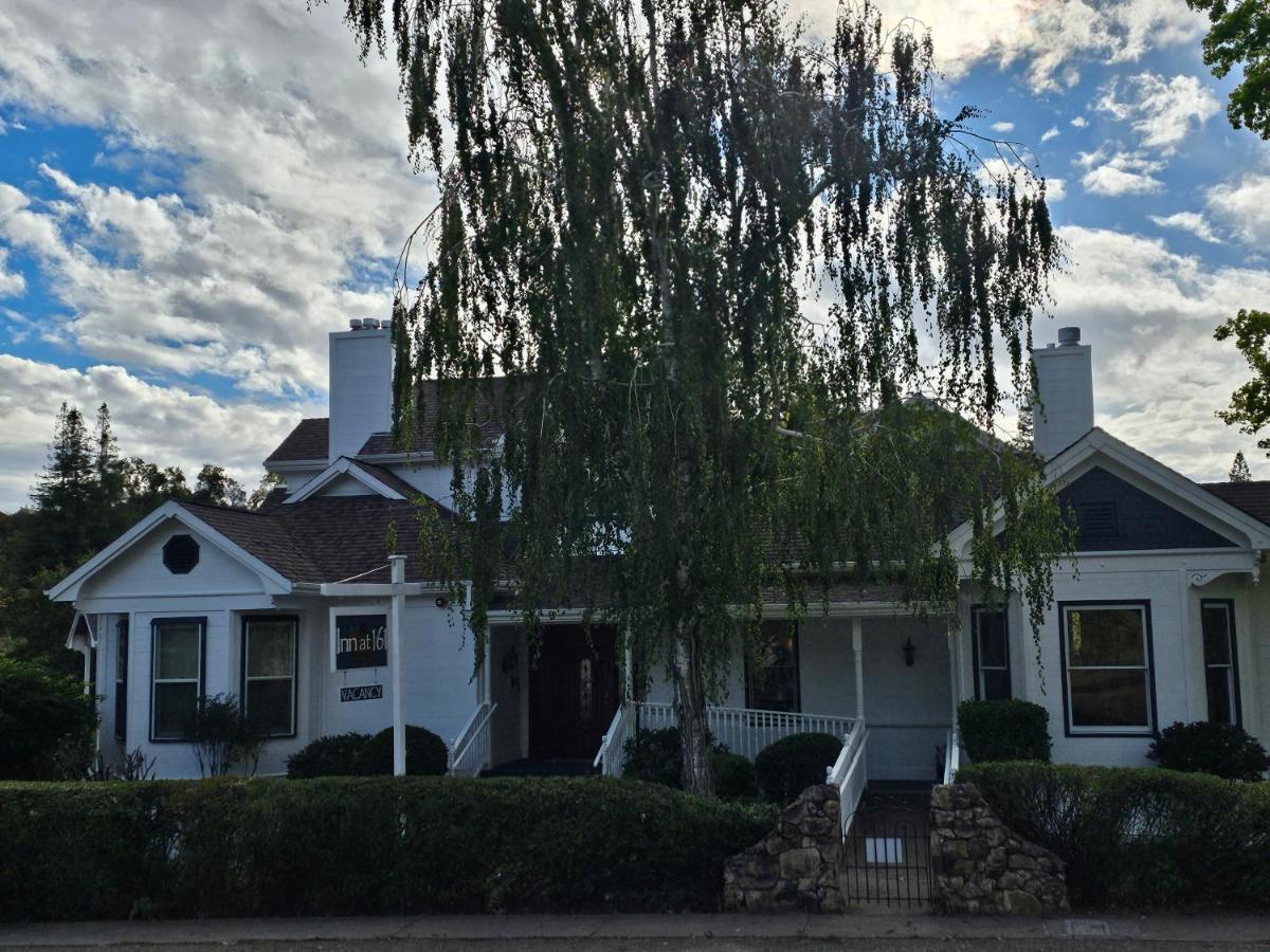 The Inn at 161 - Housity