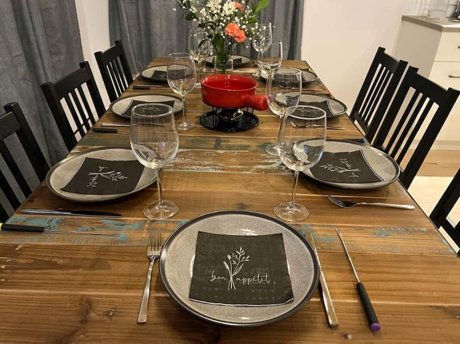 Chalet Bellevue (Mont-Comi) - Housity