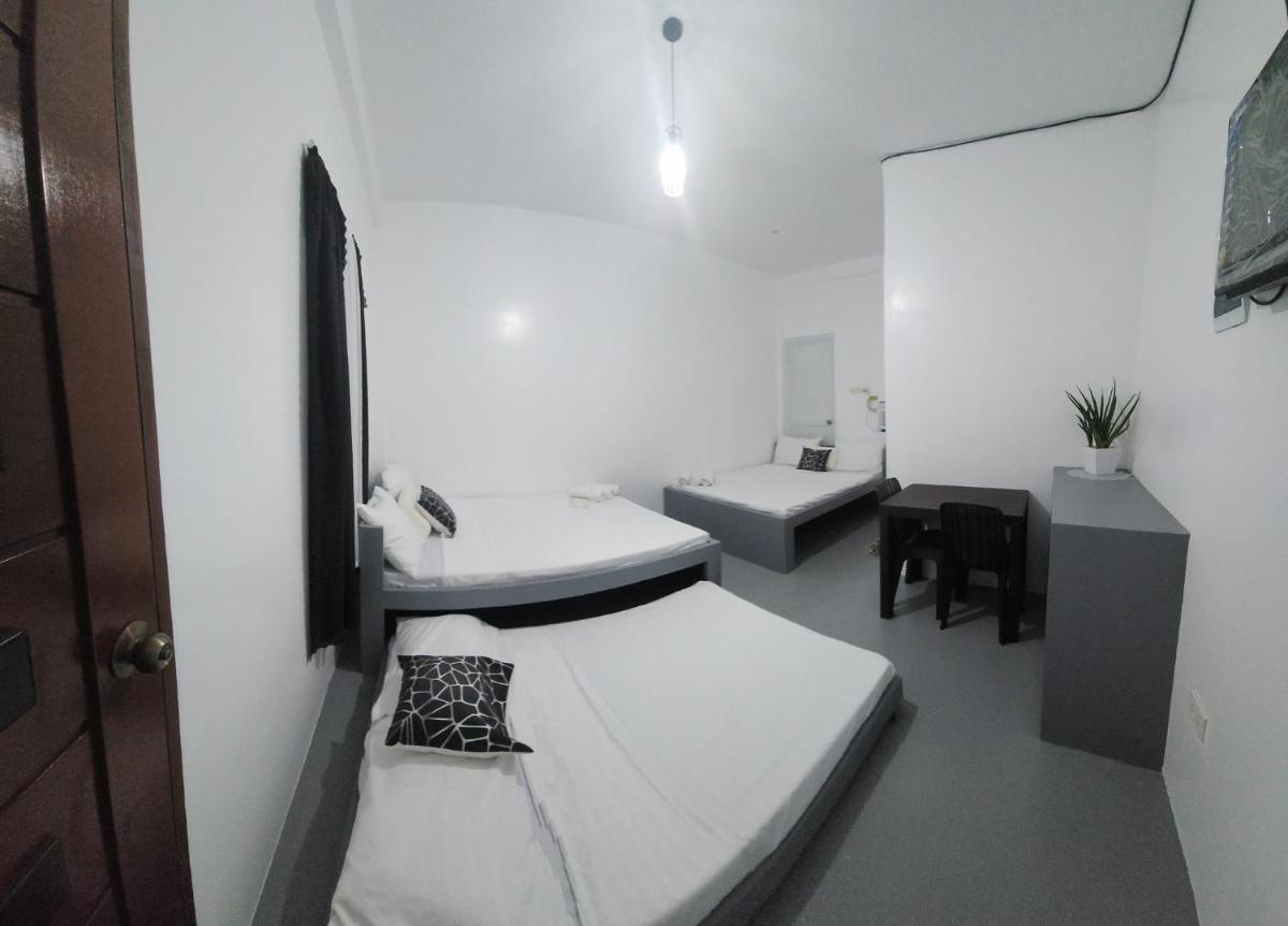 Karen's Apartelle - Housity