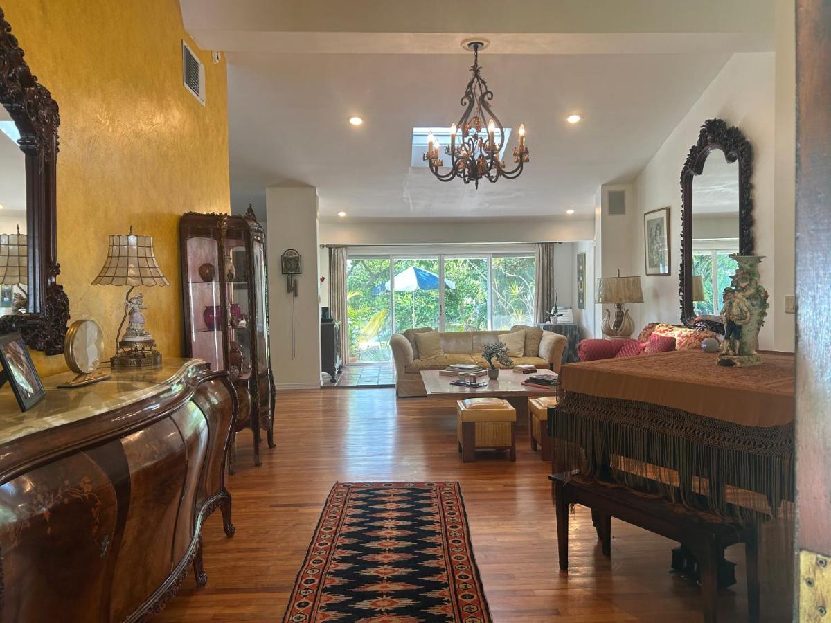 Suitetrails - Unwind Island 3 Bedrooms 3 full washrooms