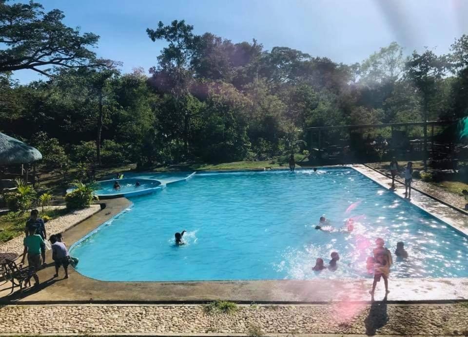 Sevilleja's farm danglas abra - Housity