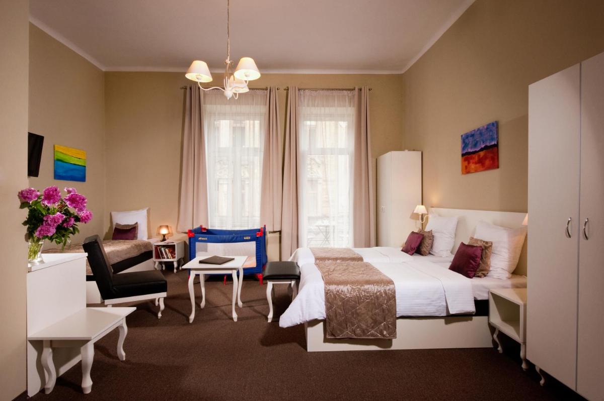 Leone Aparthotel - Housity