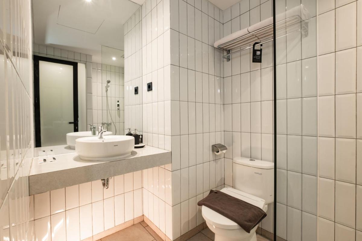 Assa Hotel - Housity