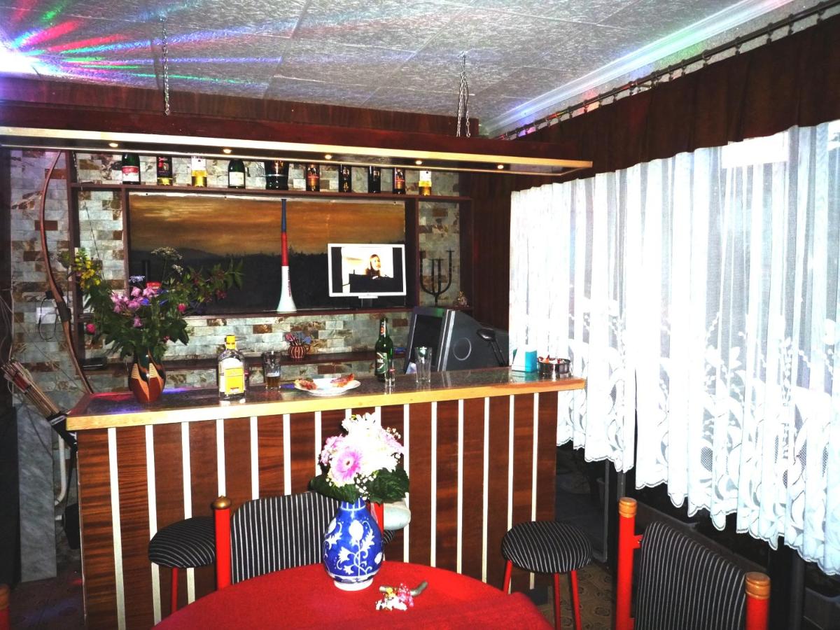 Penzion Pohoda - apartmány - Housity