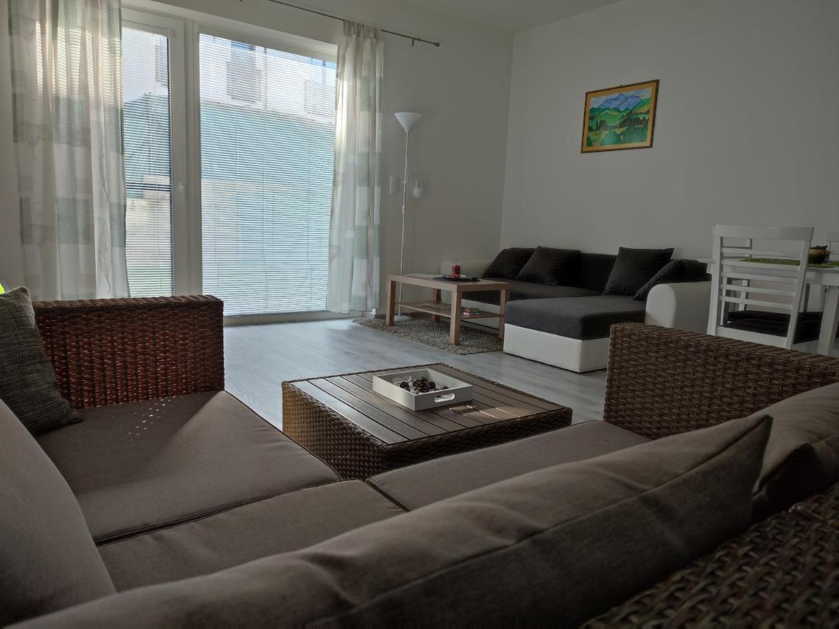 APARTMÁN ČAMBOR - na skok do prírody a mesta - Housity