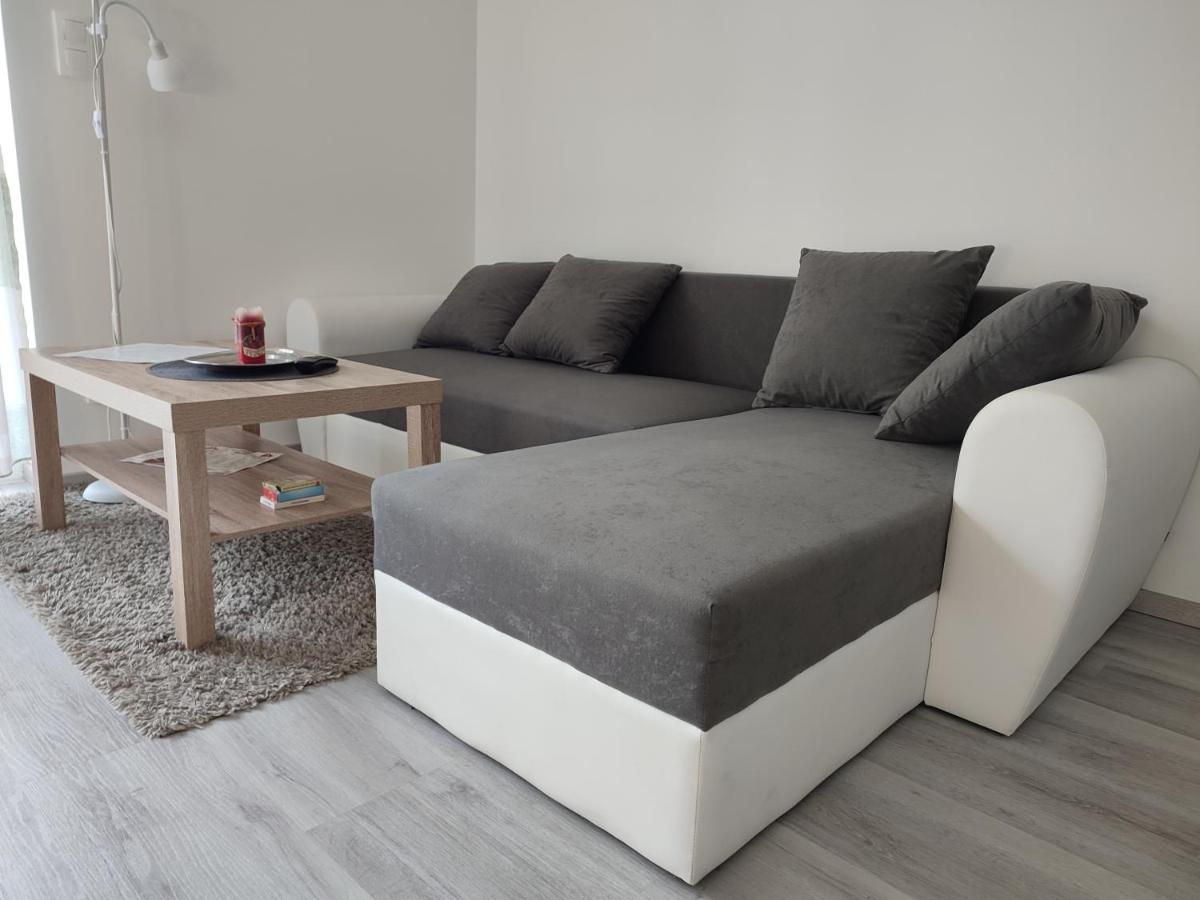 APARTMÁN ČAMBOR - na skok do prírody a mesta - Housity