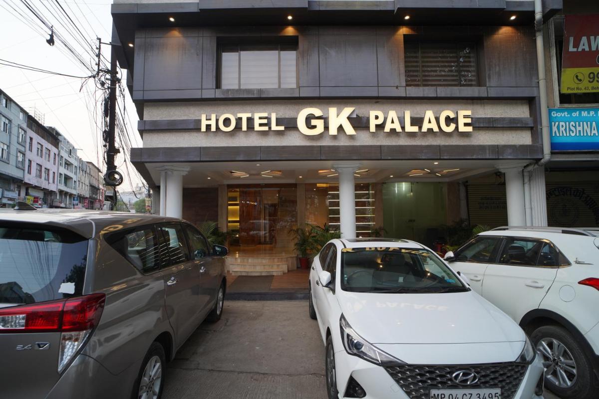 Hotel GK Palace - Housity