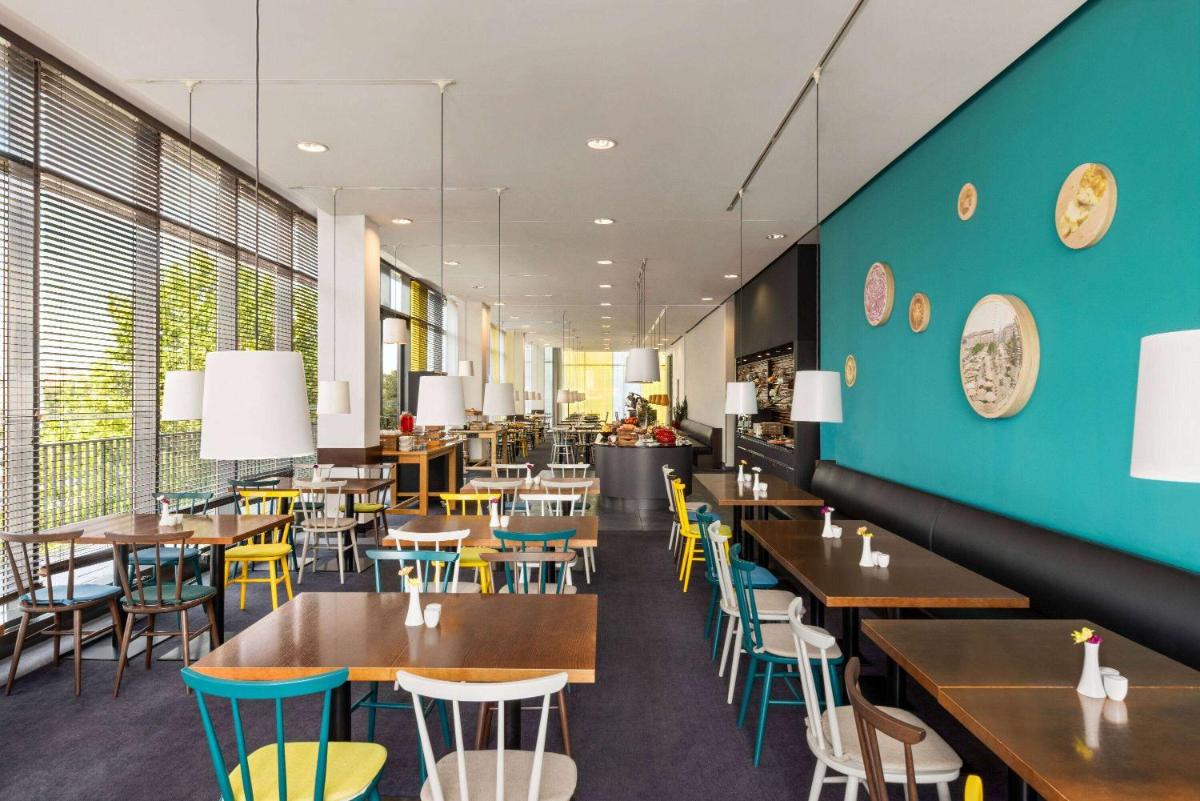 Suitetrails - Vienna House Easy by Wyndham Pilsen