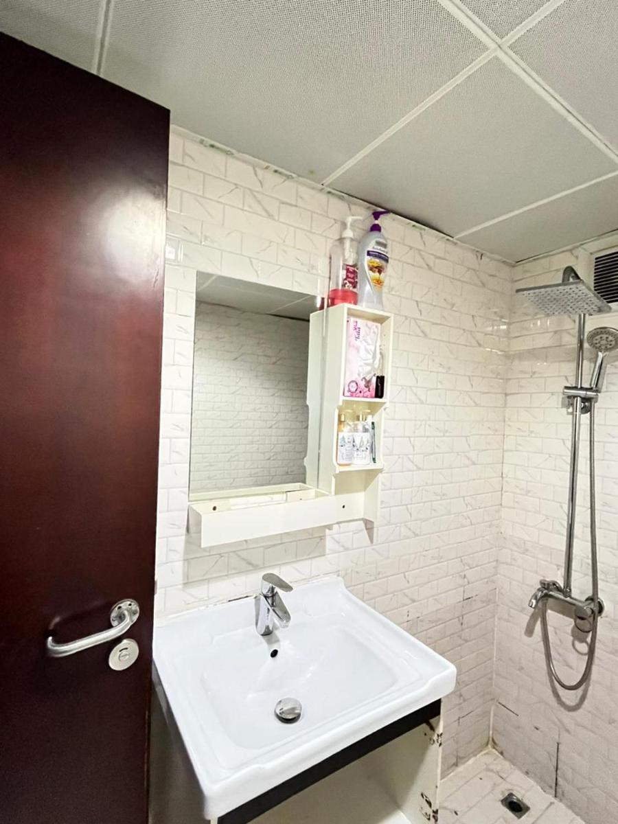 Tanih Place - Housity