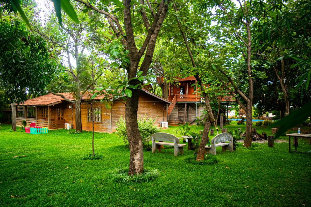 La Serene - Housity