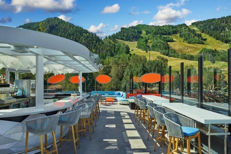 W Aspen Hotel Residences - Housity