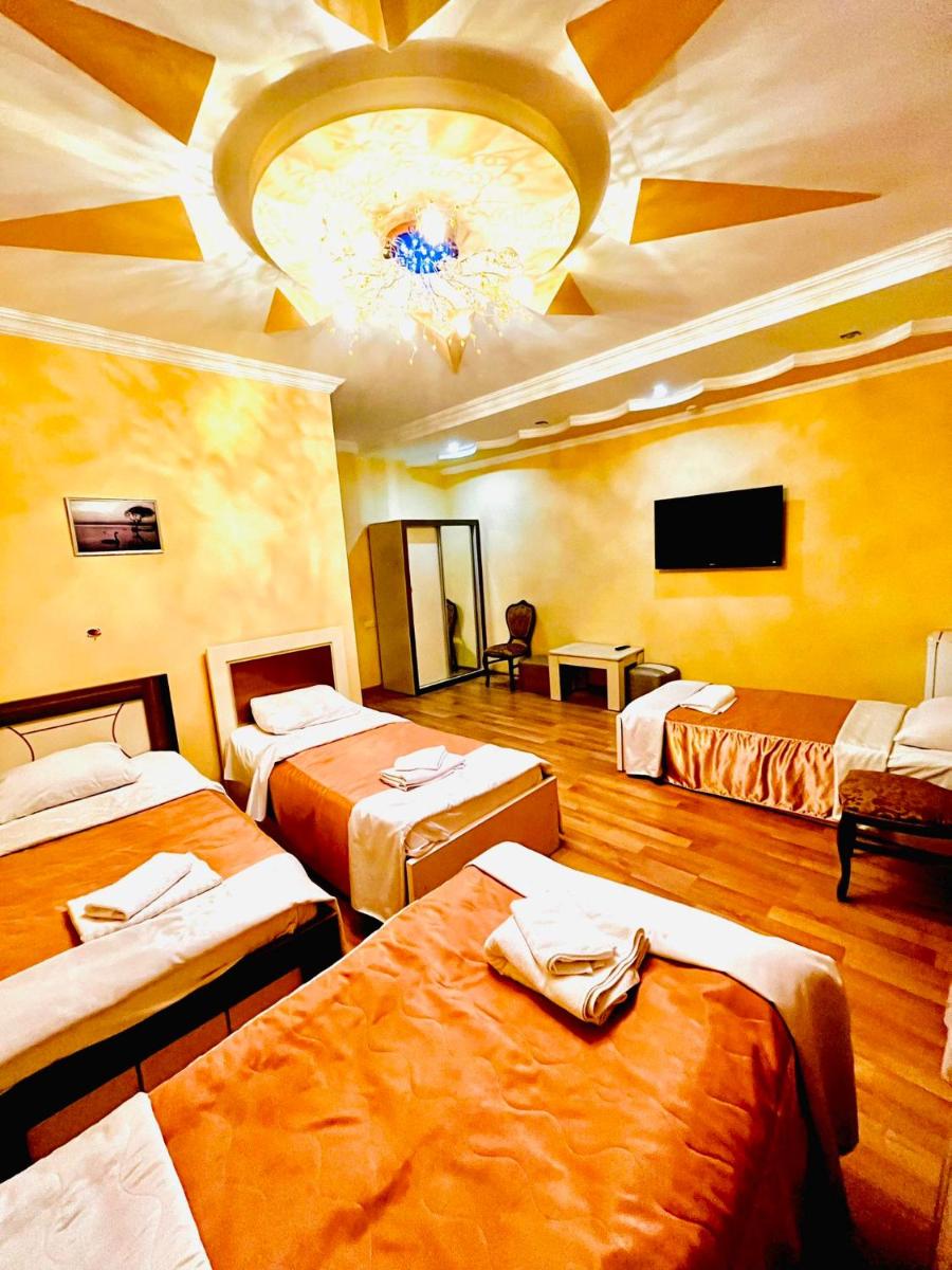 Lux Palace Hotel - Housity