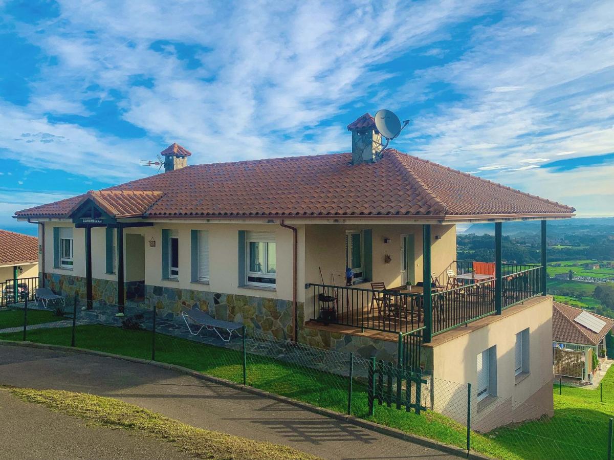 El Gato Gordo - Riders Hostel - Housity