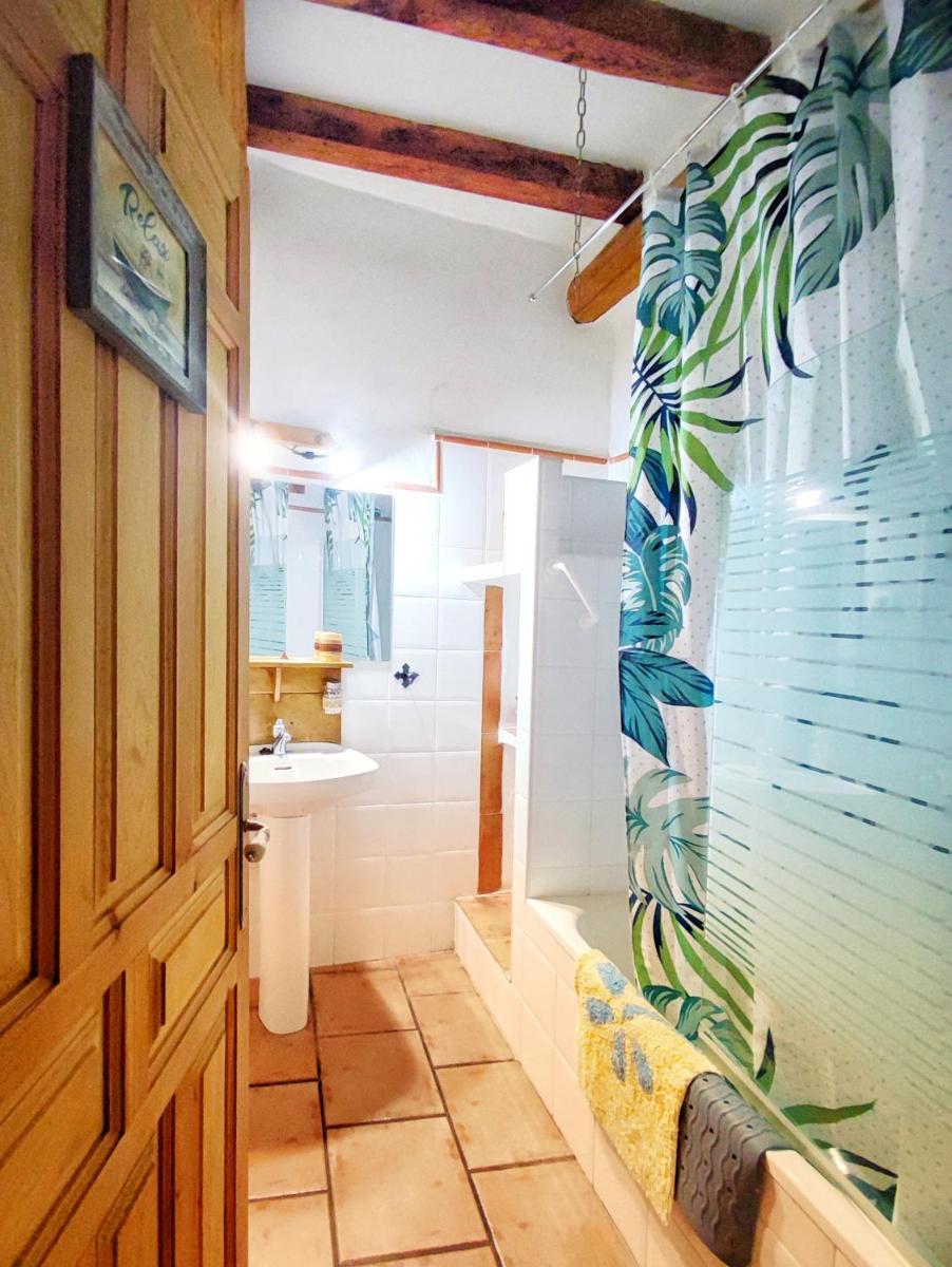 La Candileja - Housity