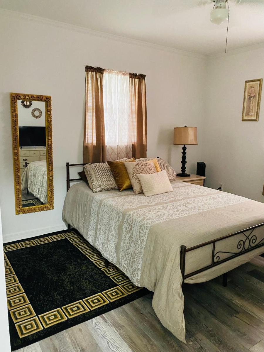 Quiet Stay - Housity