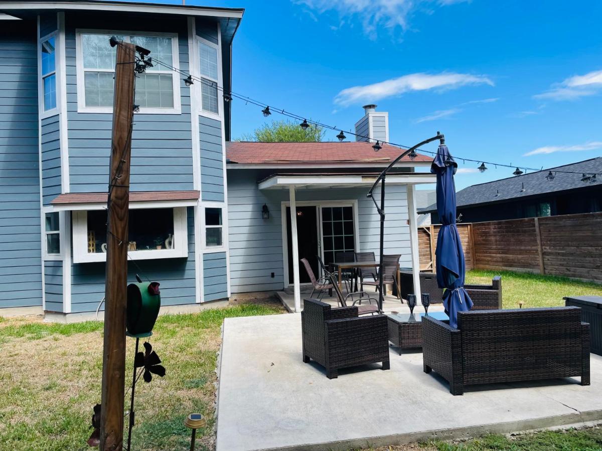 Suitetrails - San Antonio Comfort 4 Bedroom 3 Bath home 5 Mins from Sea World
