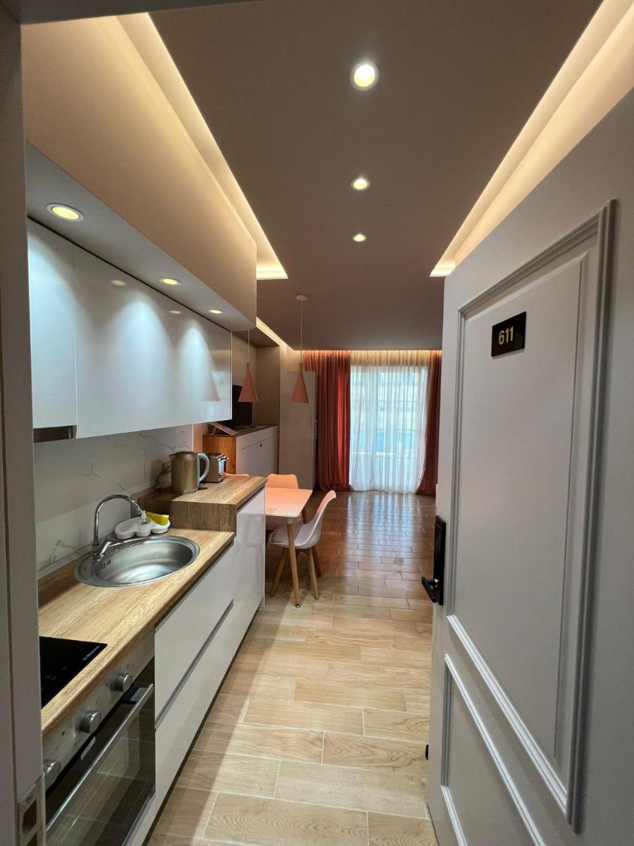 Alb's Apartment 2 - Housity