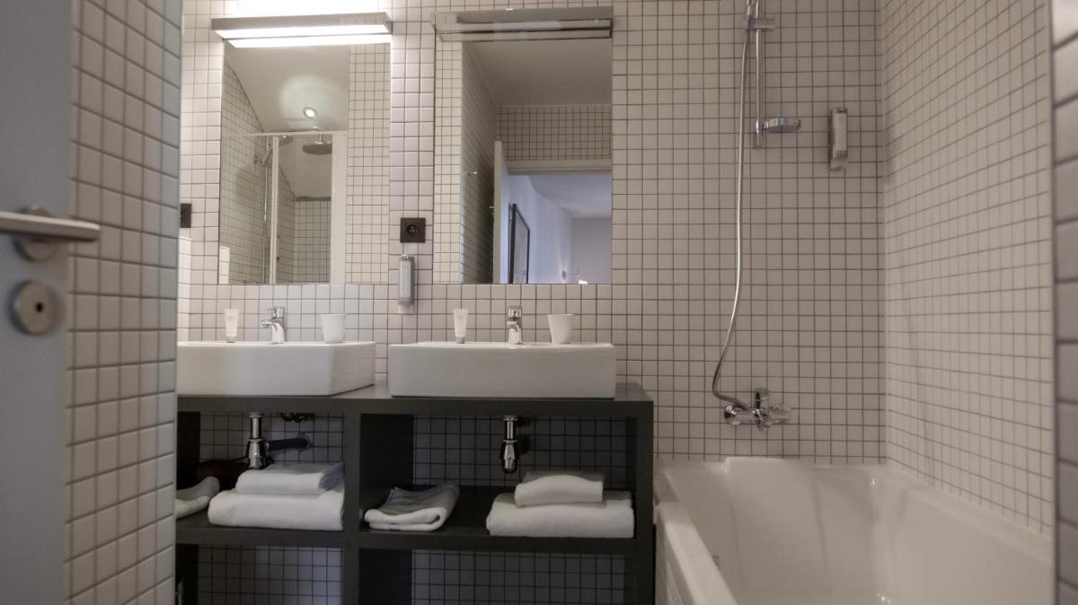 Salle de bains dans l'établissement Le Faucigny - Hotel de Charme & SPA
