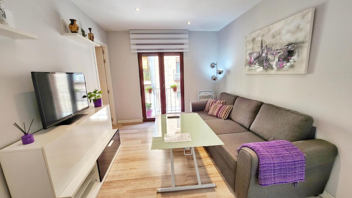 Cervantes Apartamentos - Housity