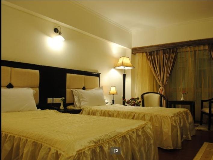 Darjeeling La Resort - Housity