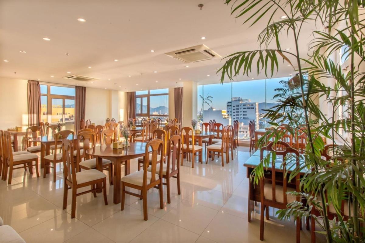 Sunview Beach Hotel Danang - Hizvo