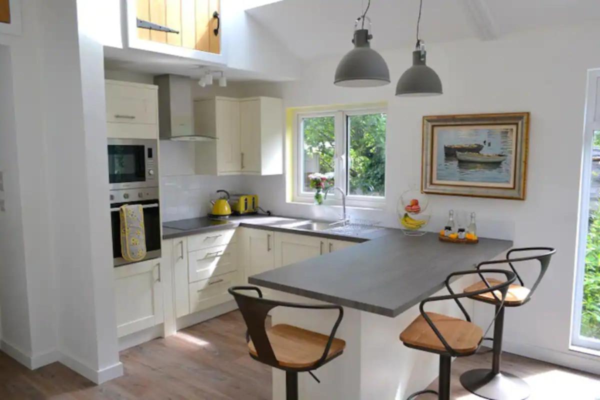 The Garden Lodge - Housity