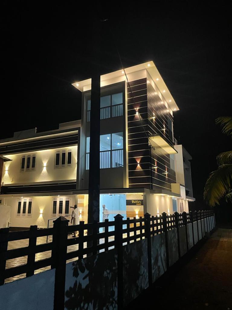 Furnished 2 BHK Family Apartments near Triprayar Shree Rama Temple - Beevees Homes Thriprayar - Housity