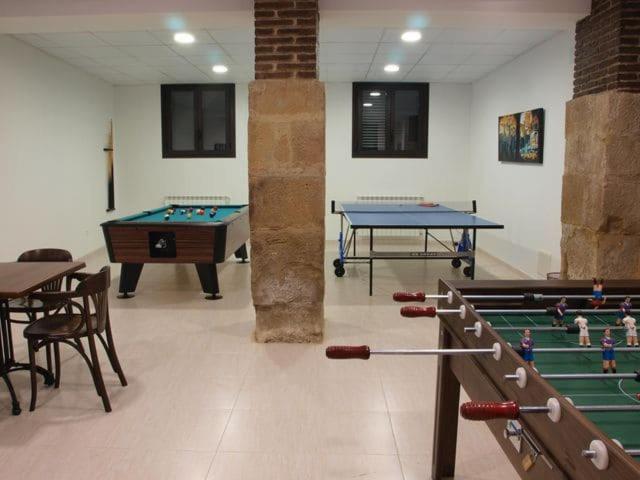 Apartamentos Berdiel - Housity