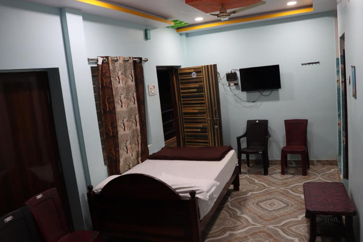 G.M Luxury Hotel - Housity