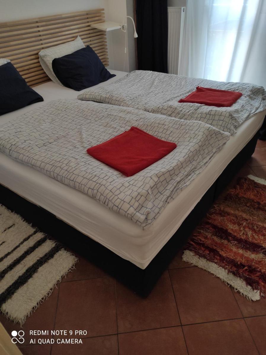 Coronation Apartment - Housity