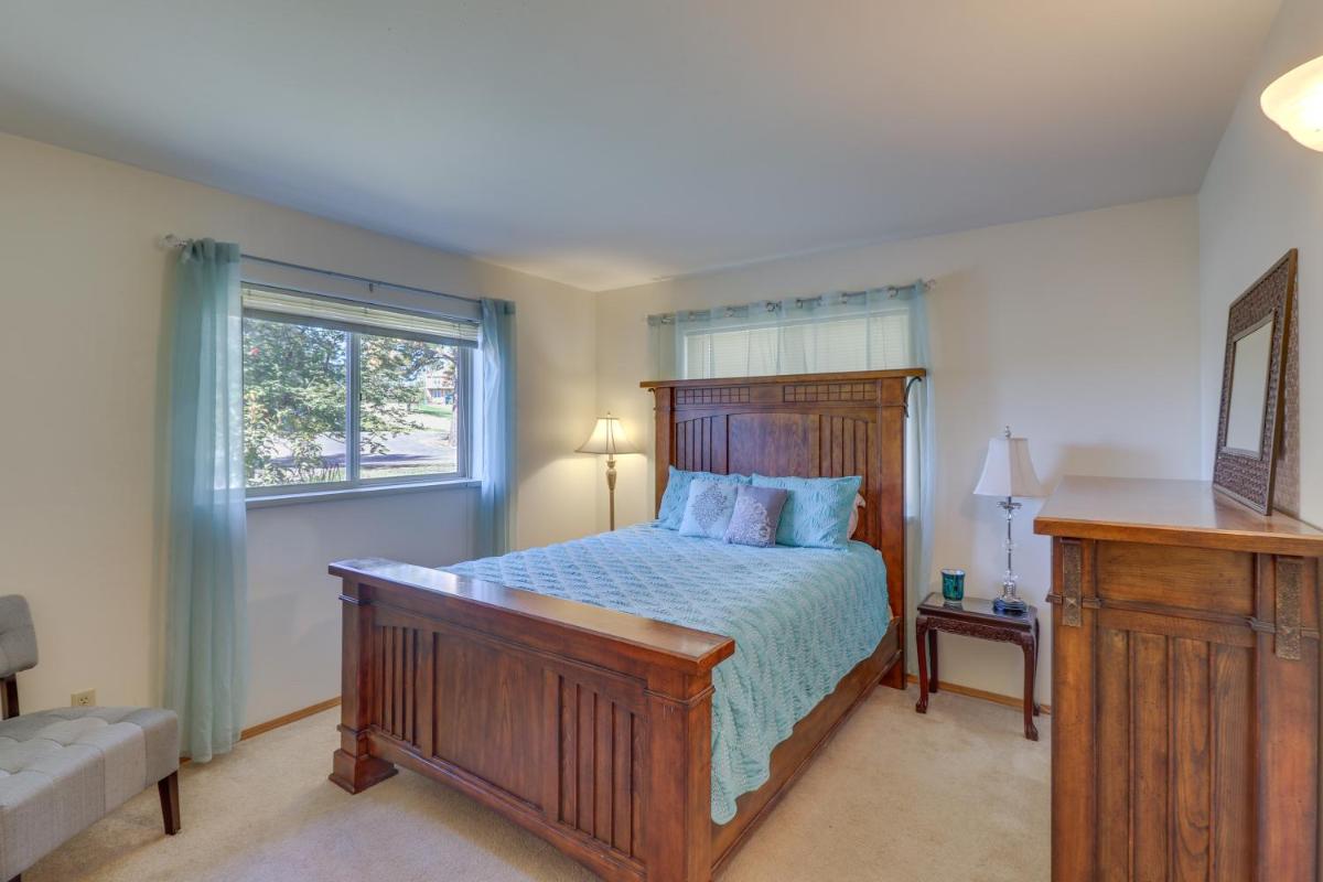 Bigfork Village Retreat - 1 Mi to Flathead Lake! - Housity