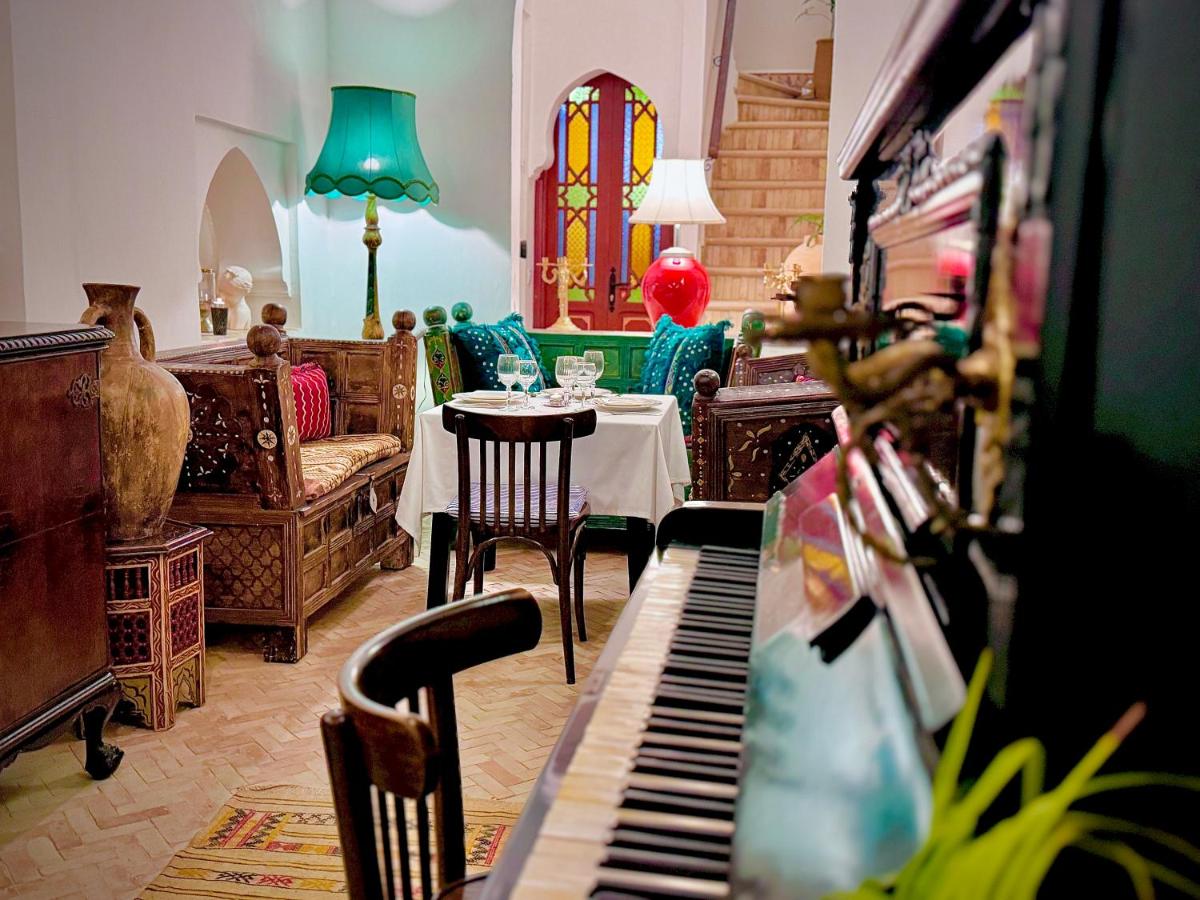 Riad Al-Qurtubi - Housity