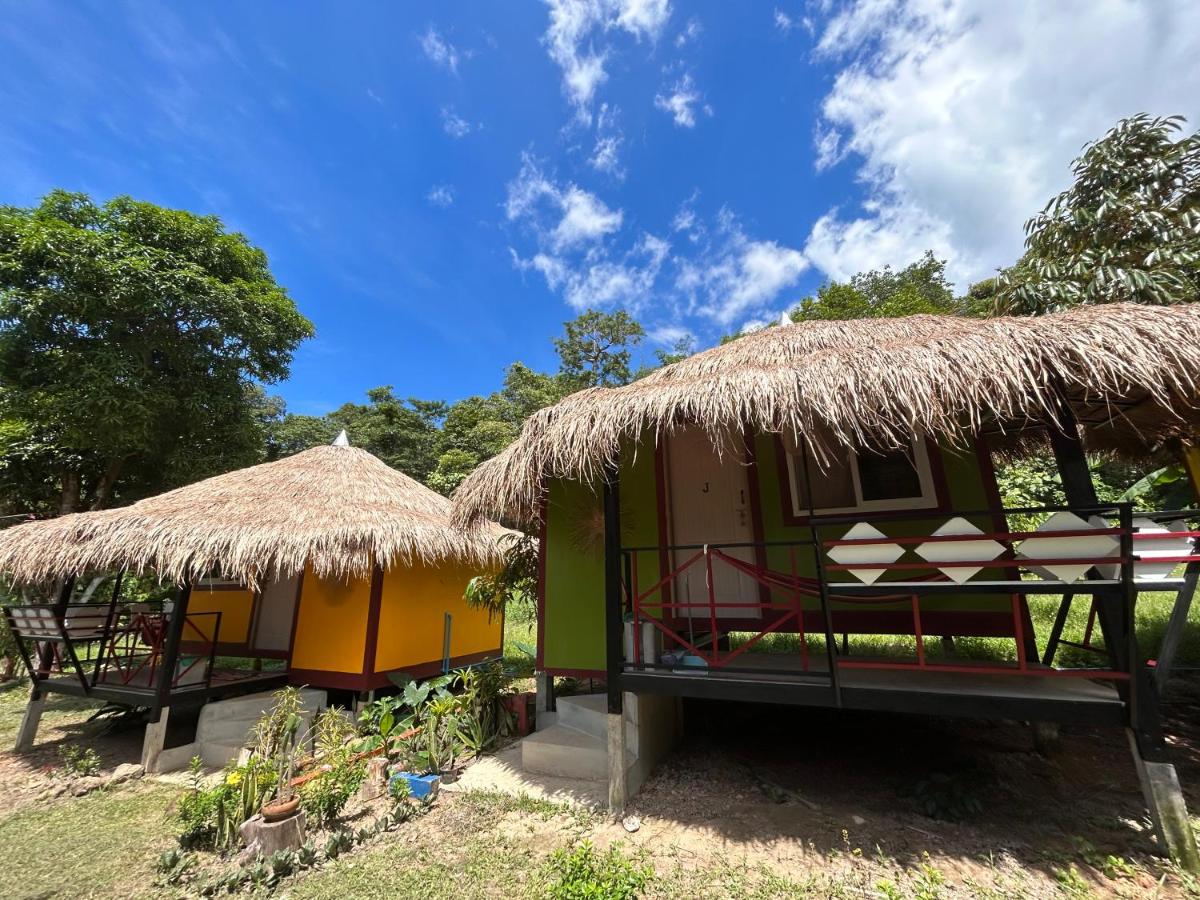 Hippy Hut Koh Chang - Housity
