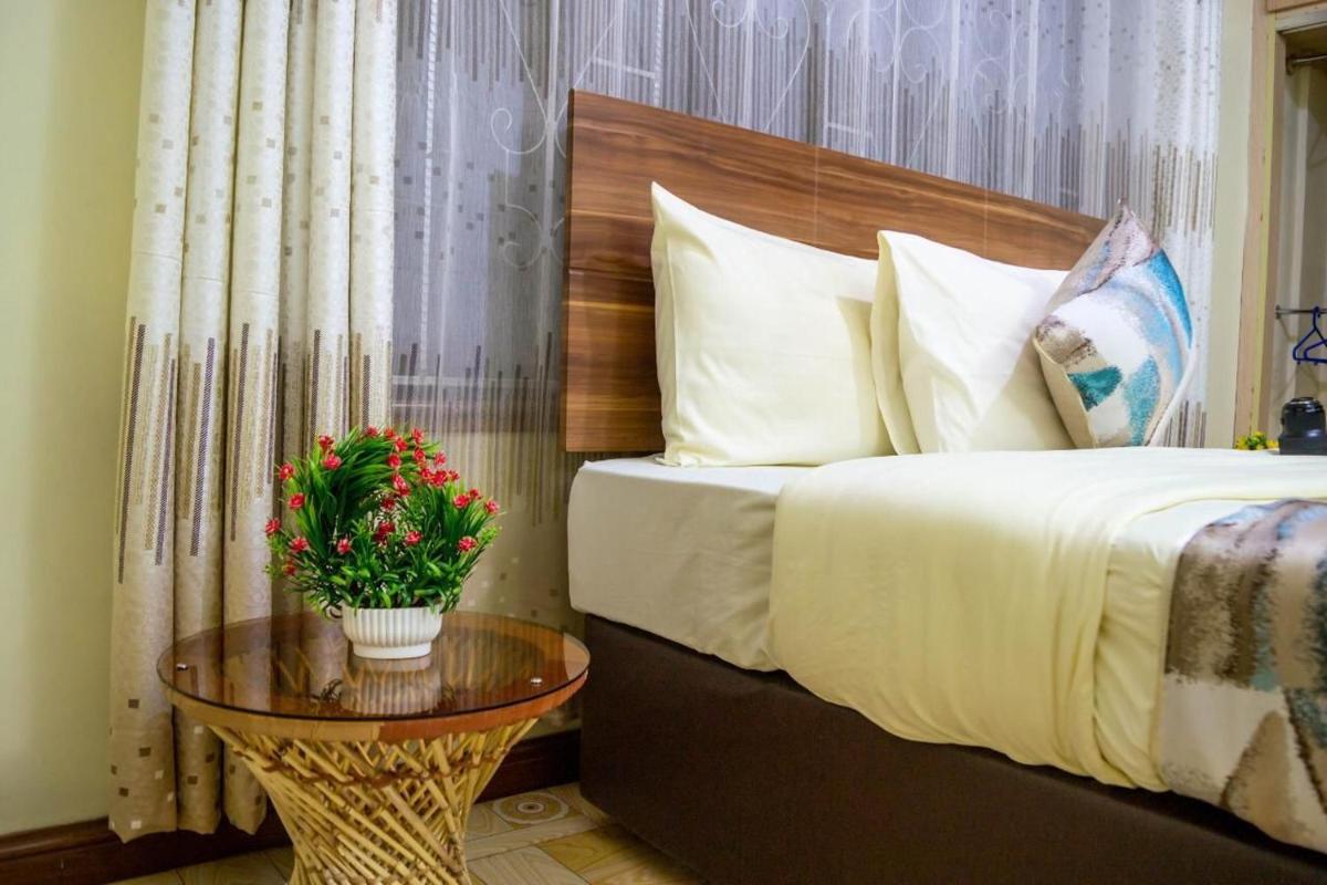 NYARUTARAMA APARTMENTS - Housity
