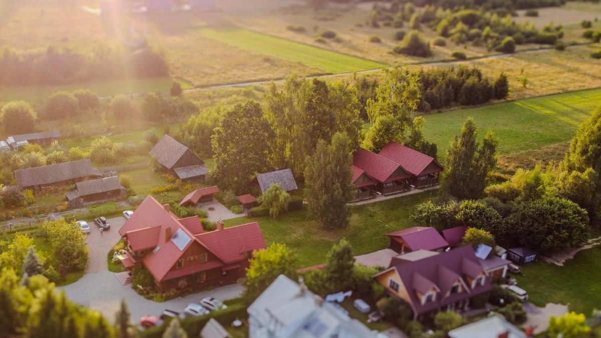 Wiśniowy Sad - Domki - Housity