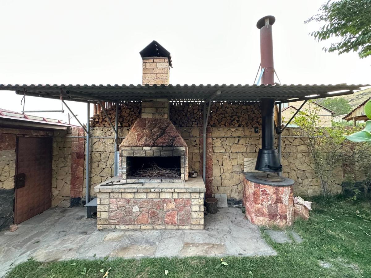 Suitetrails - Green Garden Guest House