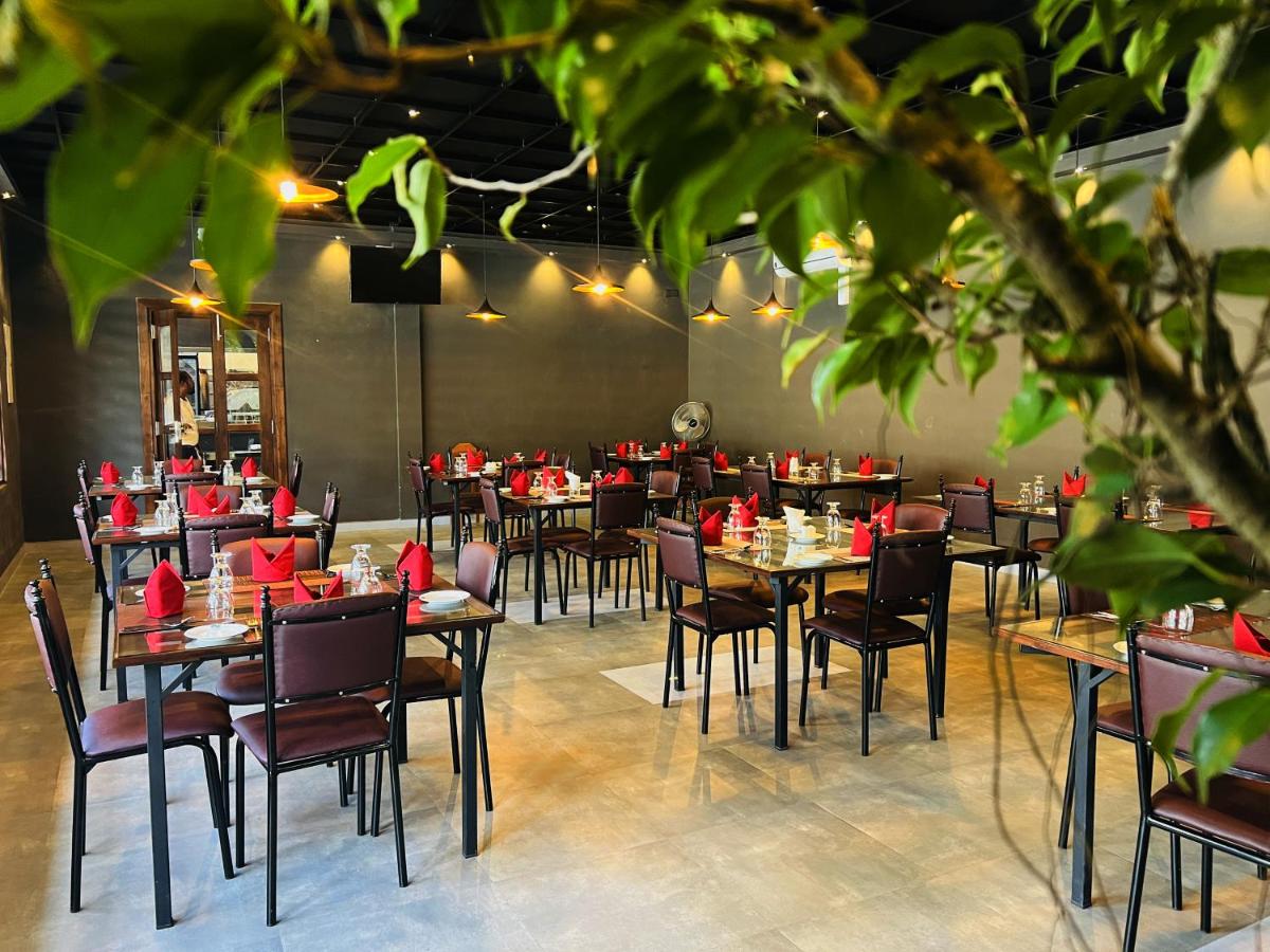 Nilawin Hotels & Resorts - Housity