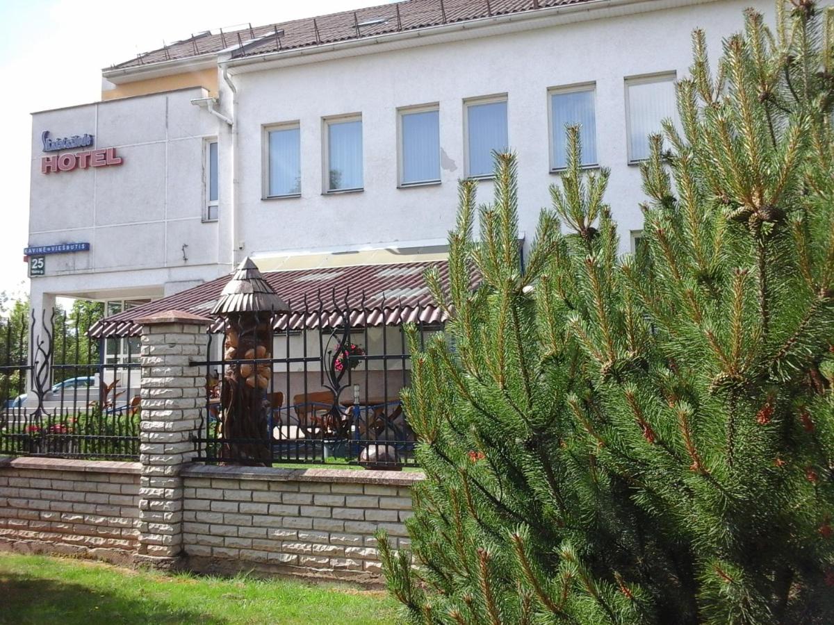 Skaistažiedė - Housity