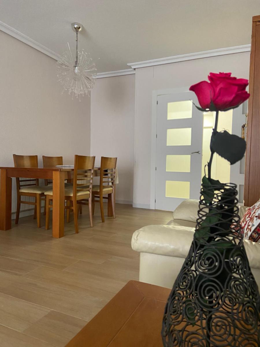 Apartamentos Plaza del Arco - Housity