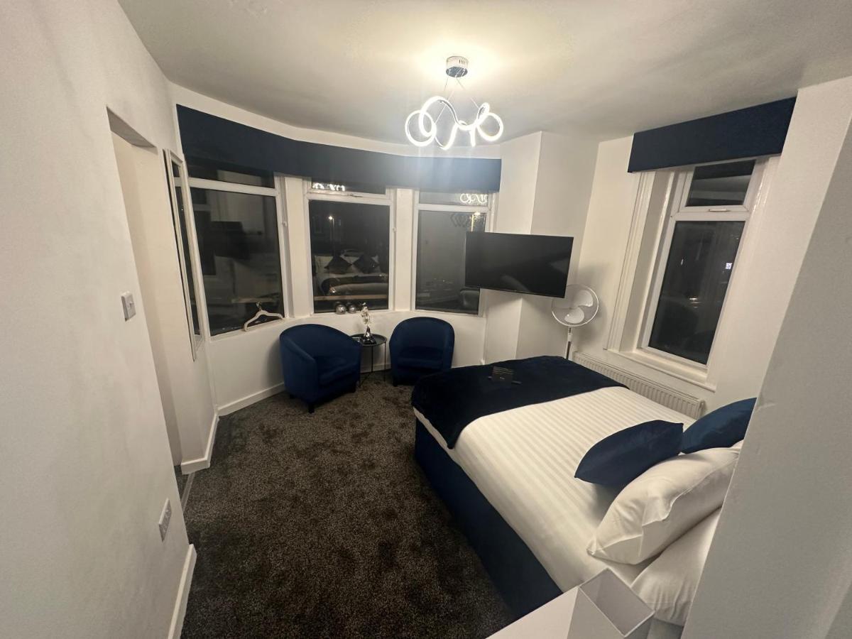Luxe Hotel Blackpool - Housity