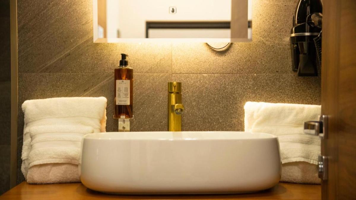 TownHouse Tbilisi Boutique Hotel - Housity