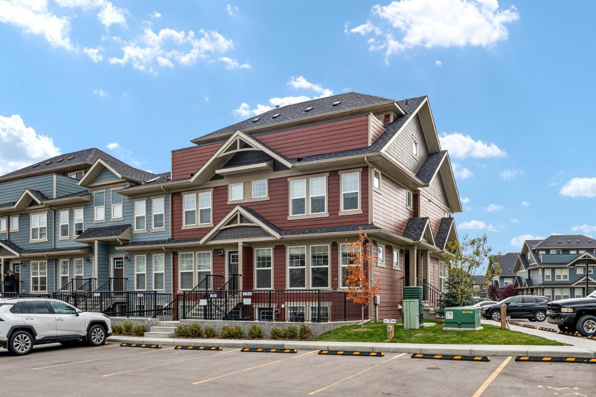 GLOBALSTAY New Apartments in Cranbrook Free street parking - Housity