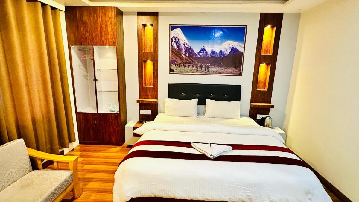 Suitetrails - Hotel Pyarij Taplejung