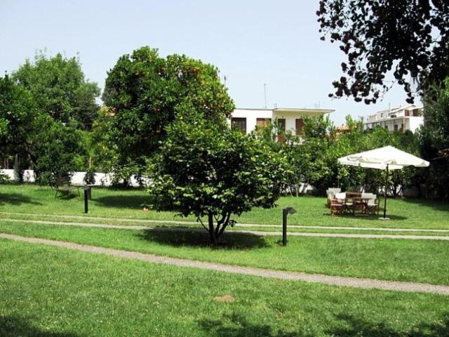 Hotel Marina - Housity