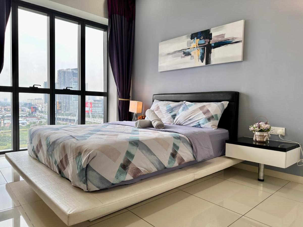 Takuro Homestay - Housity