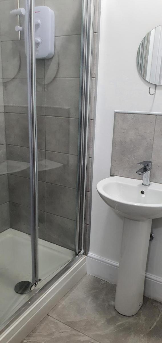 Coventry Elite House - Housity