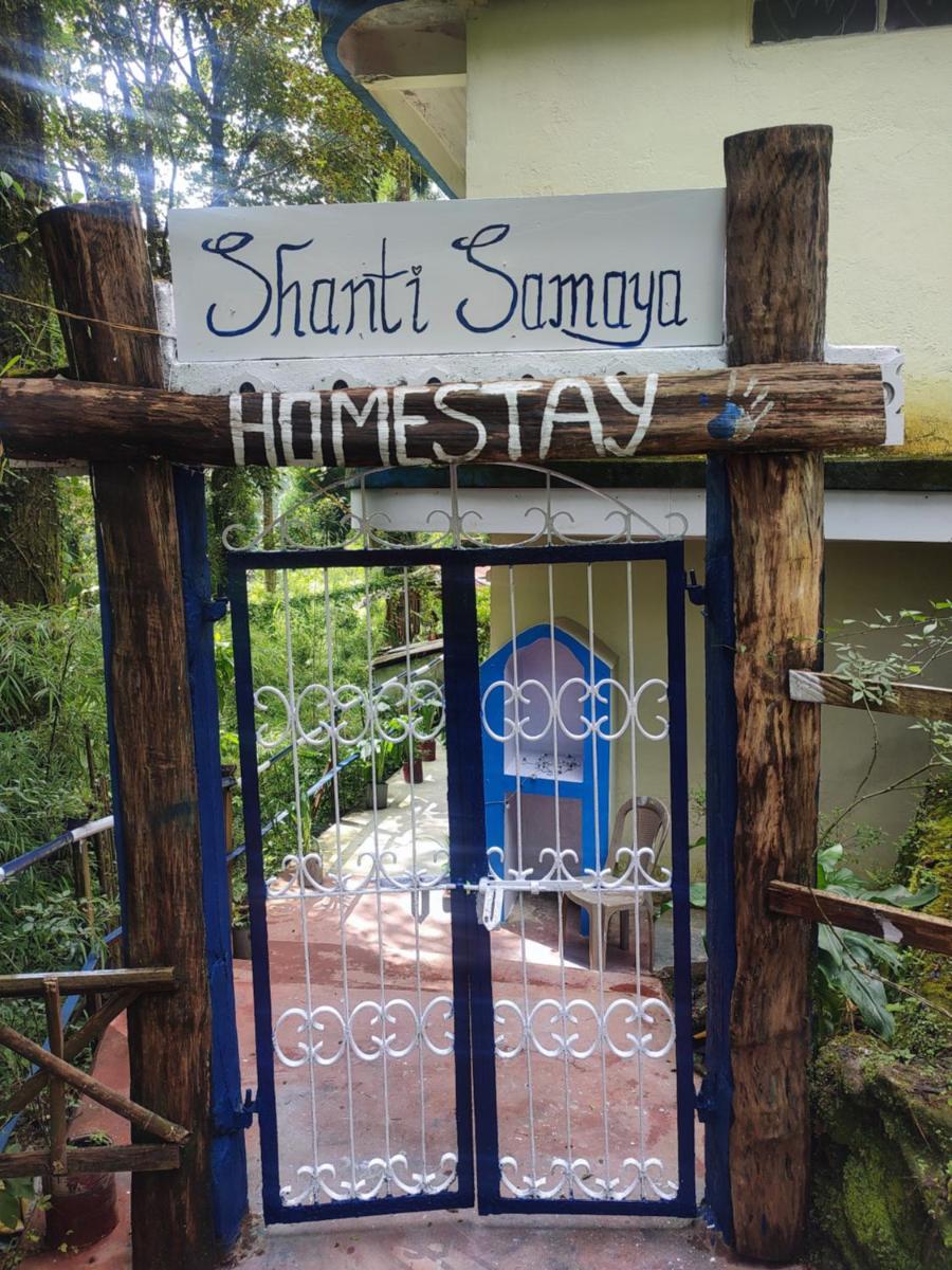 Shanti Samaya Home Stay VL Ghoom Monastery, Samten Choeling - Housity